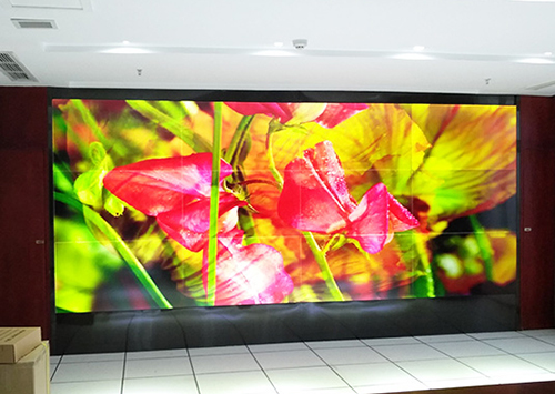 維康帶你看無縫液晶拼接優勢在哪里?